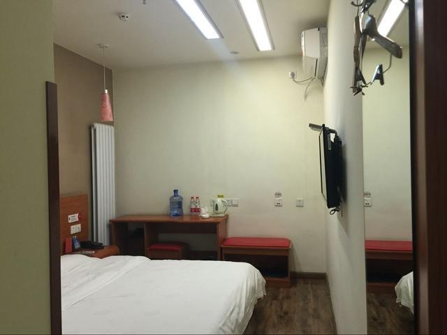 Thank Inn Chain Hotel Shangxi Changzhi Daqing Road Exterior photo